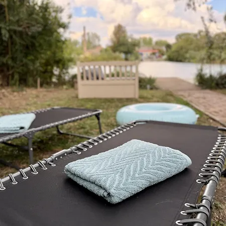 Semesterbostad Csendzug Vendeghaz *