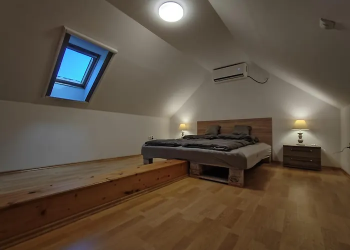 Case de vacanță Csendzug Vendeghaz